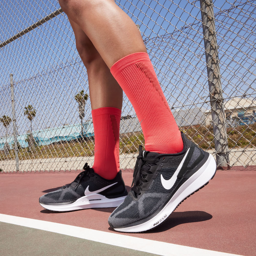 Nike W Nike Air Zoom Structure 25 Tenis negro de mujer para correr