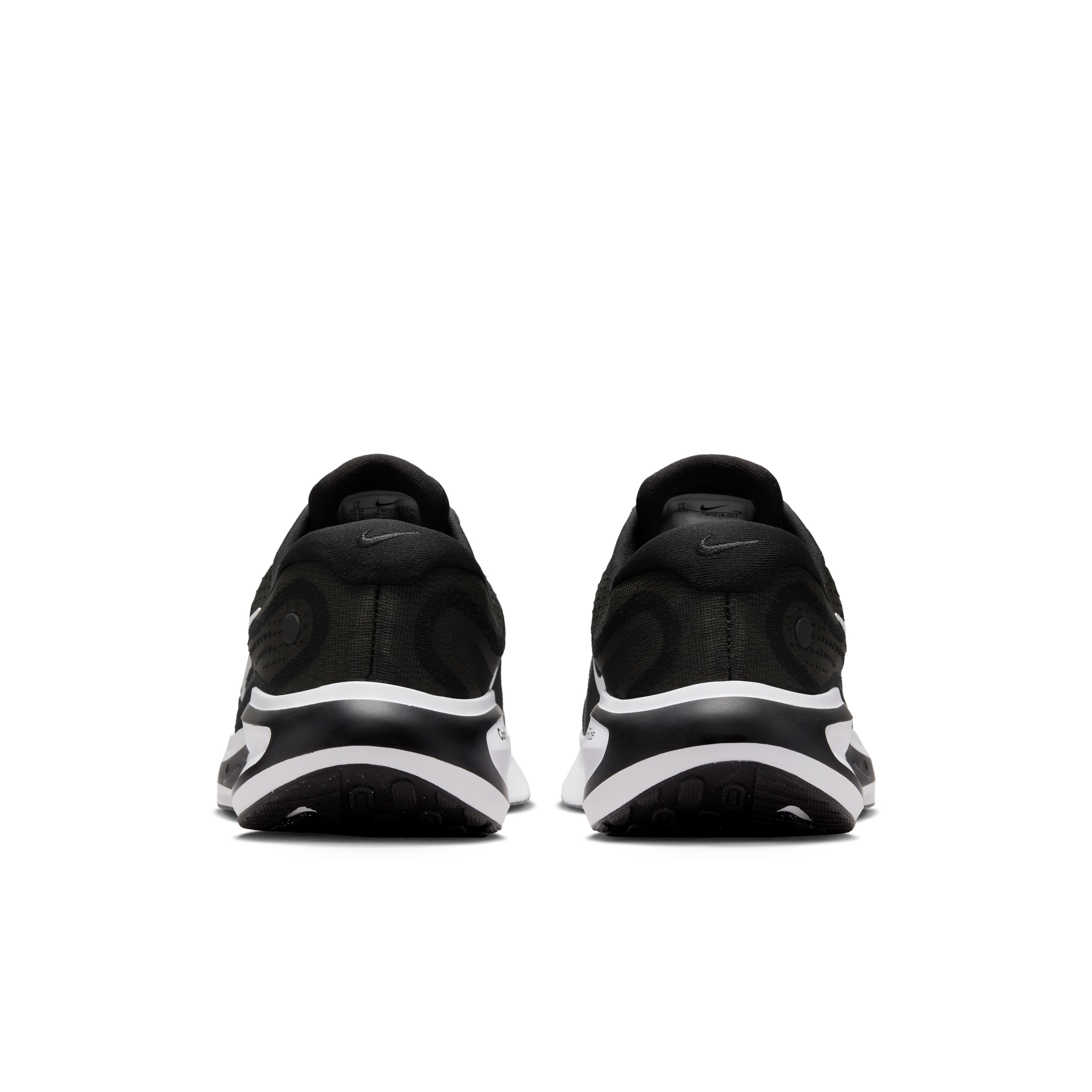 Nike Journey Run Tenis negro de hombre para correr