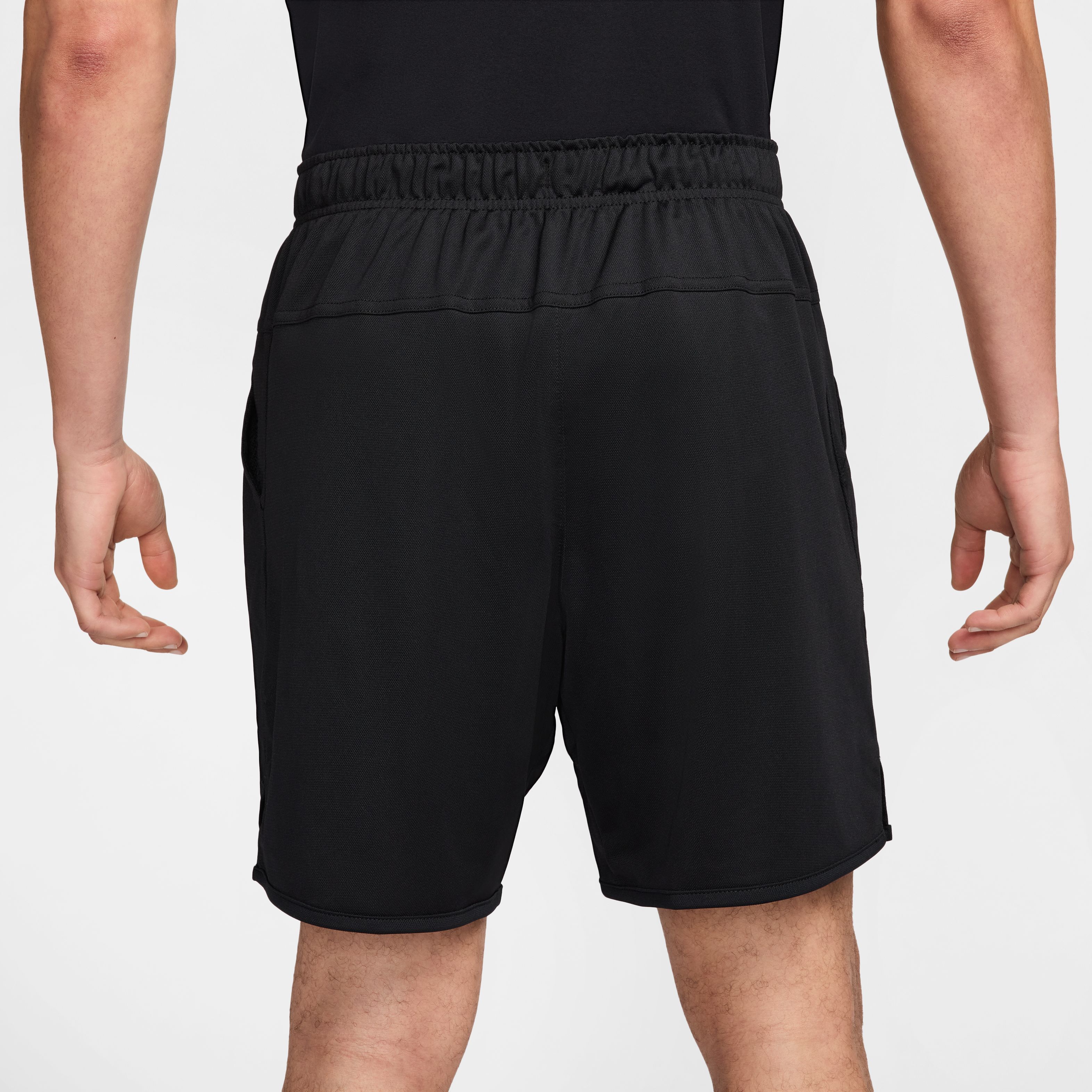 Nike M Nk Df Totality Gfx Short 7Ul Pantaloneta negro de hombre para entrenamiento