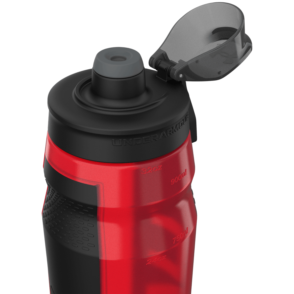 UA 32OZ PLAYMAKER SQUEEZE