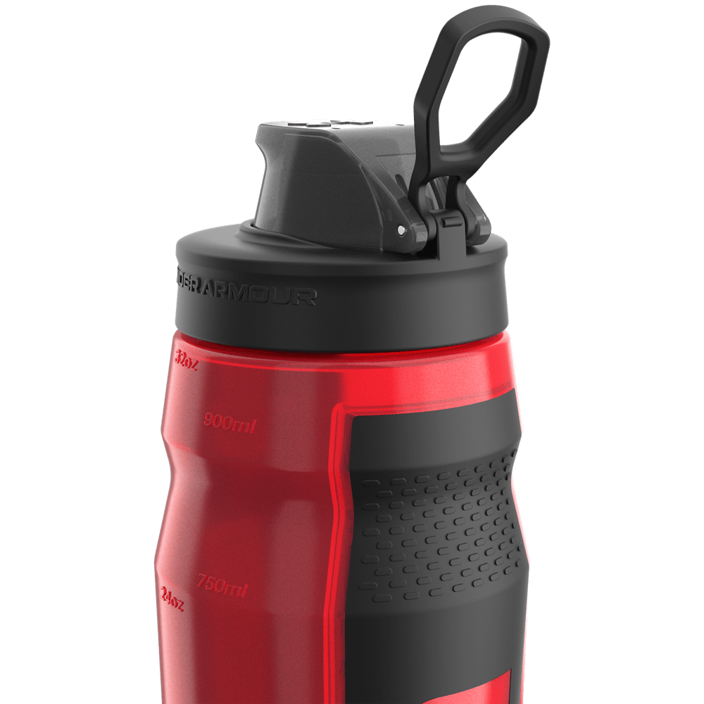 UA 32OZ PLAYMAKER SQUEEZE