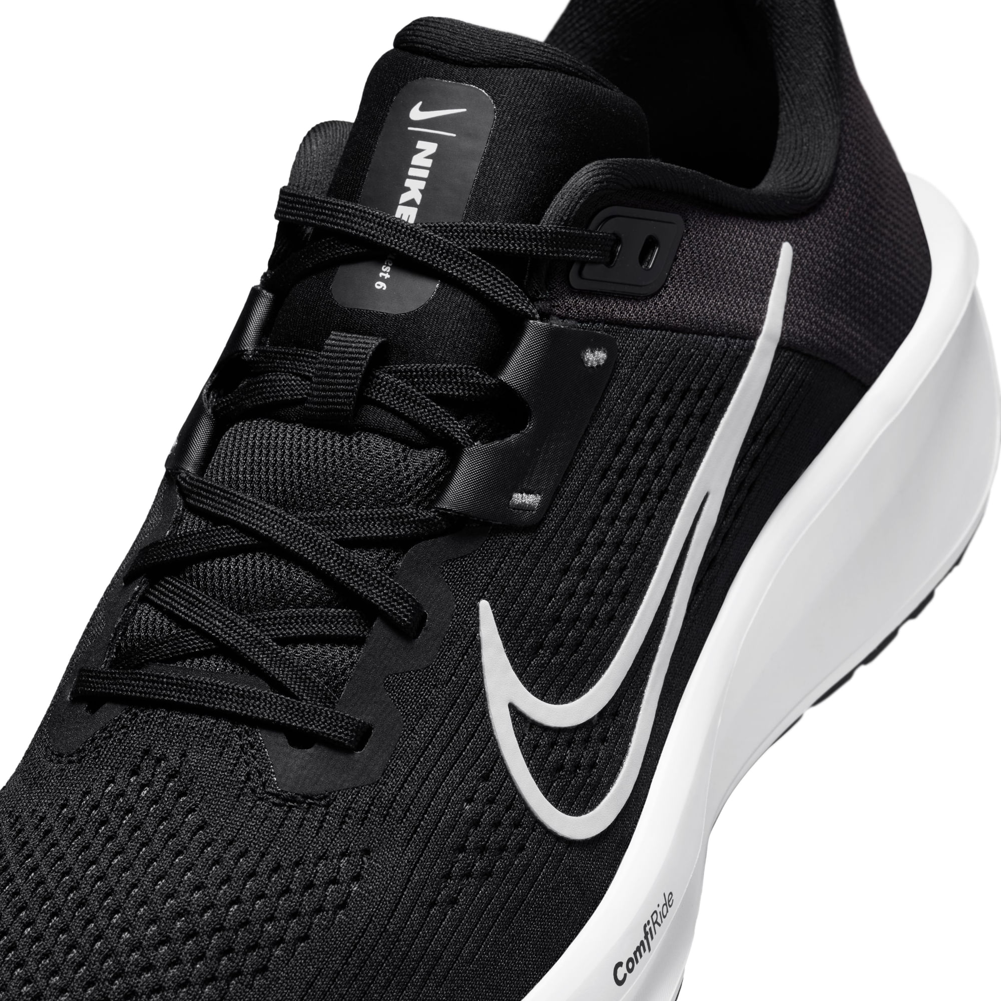 Nike Quest 6 Tenis negro de hombre para correr