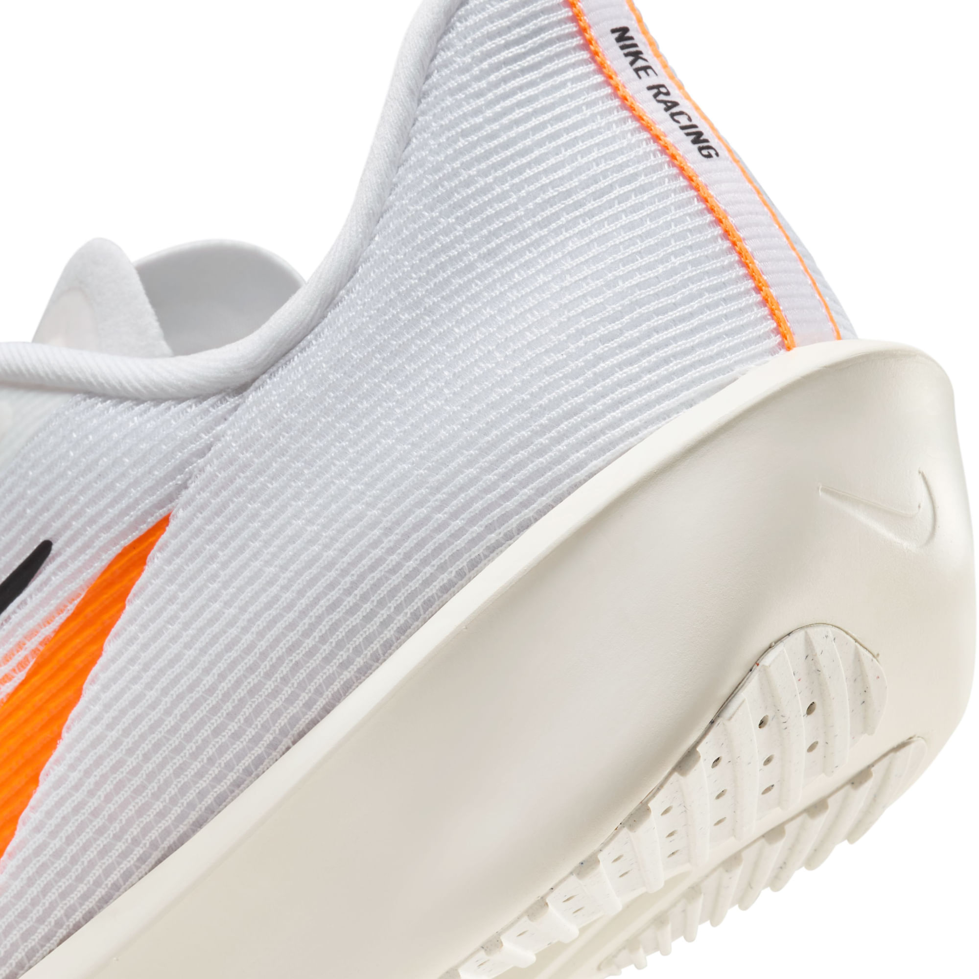 Nike Air Zoom Rival Fly 4 Tenis blanco de hombre para correr
