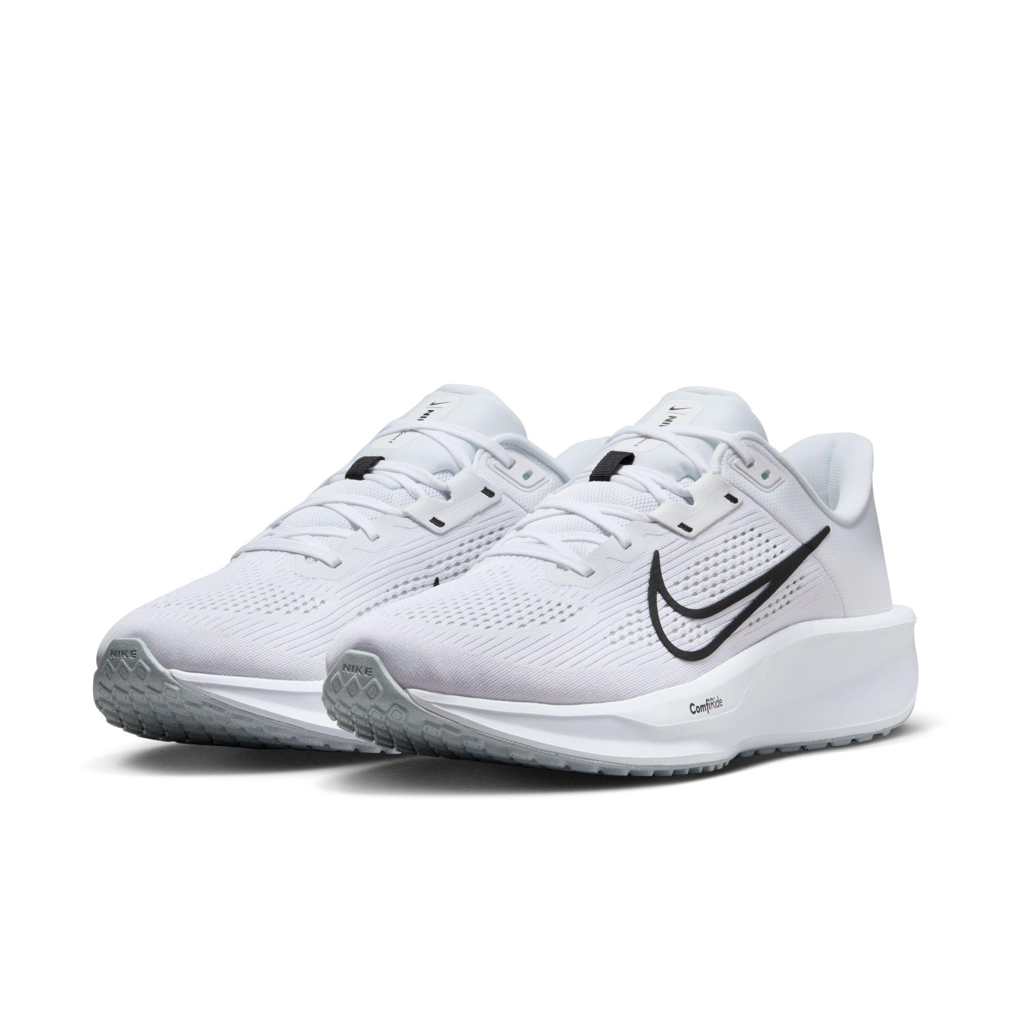 Nike Quest 6 Tenis blanco de hombre para correr