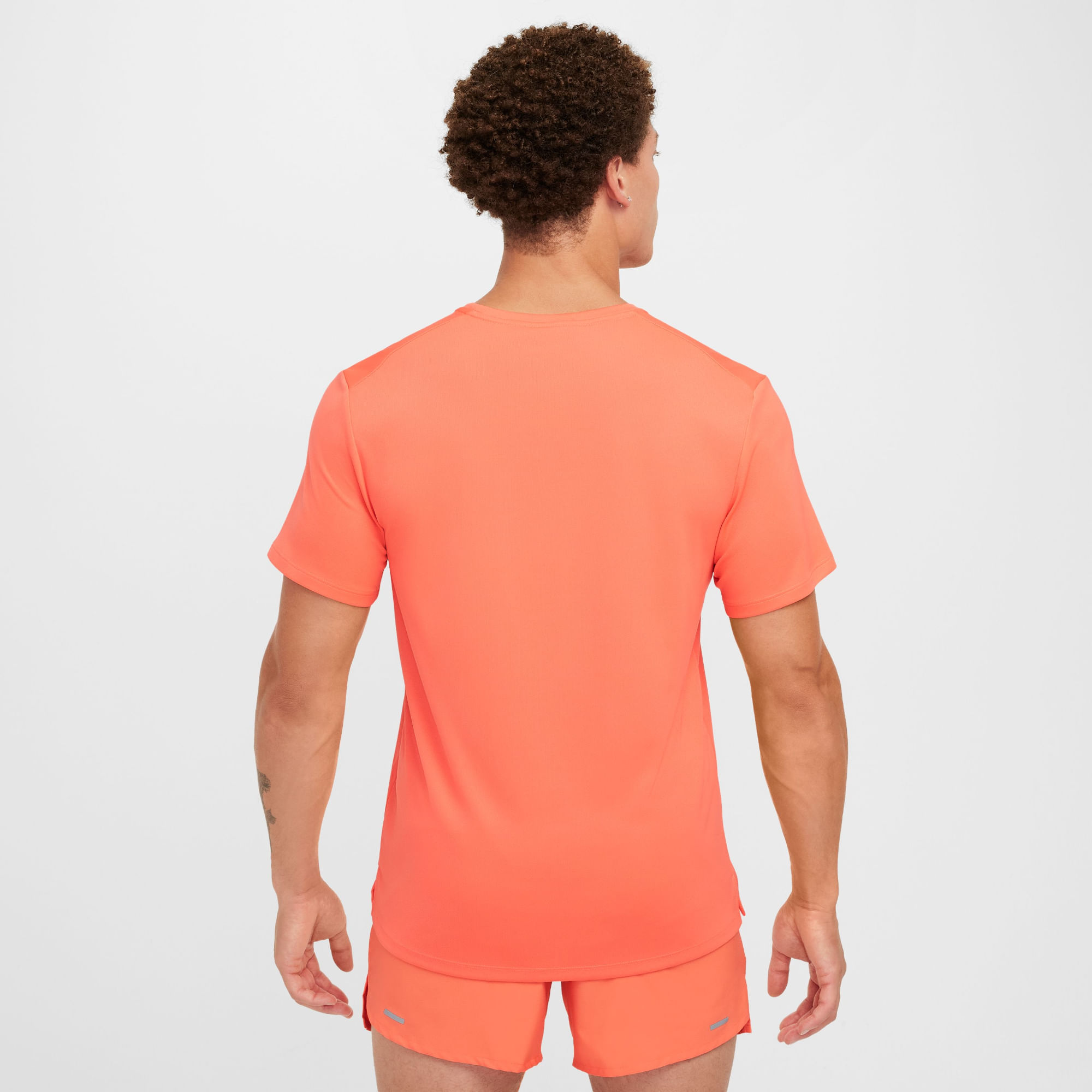 Nike M Nk Df Uv Miler Ss Camiseta Manga Corta rojo de hombre para correr