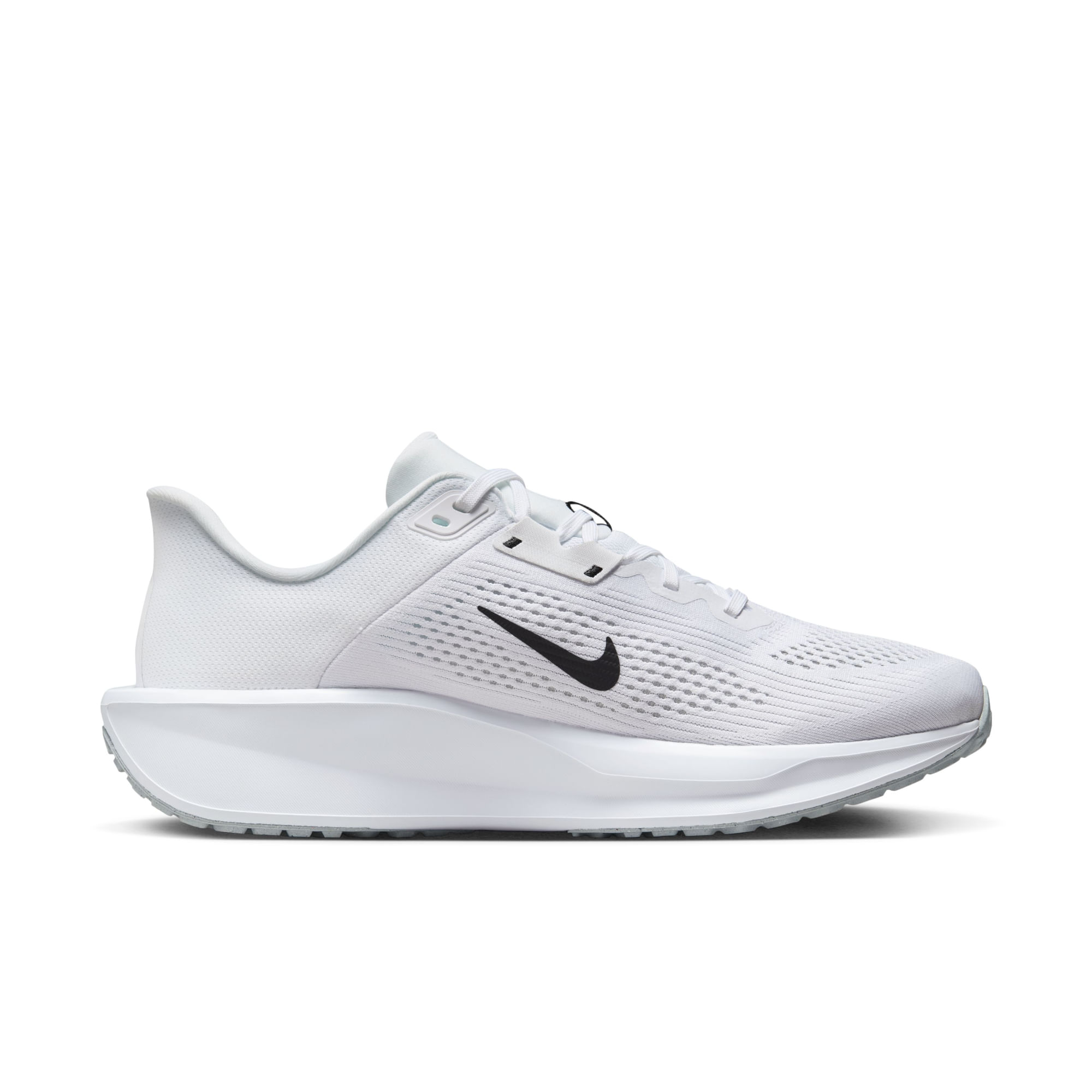 Nike Quest 6 Tenis blanco de hombre para correr
