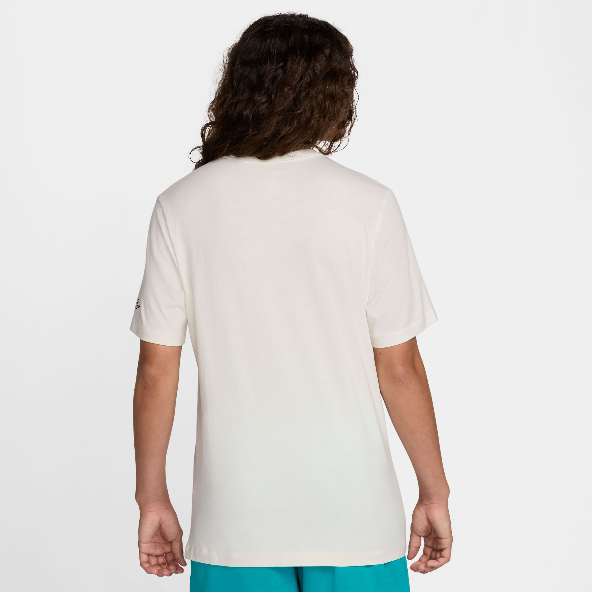 Nike M Nsw Tee Hbr Ssnl Club Camiseta Manga Corta blanco de hombre lifestyle