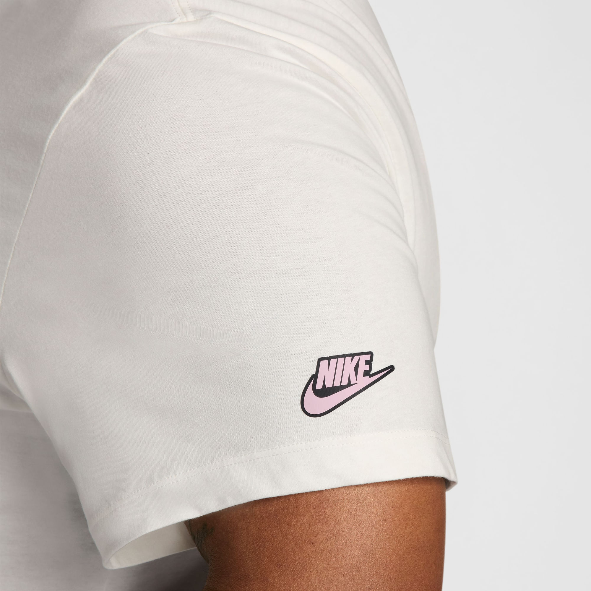 Nike M Nsw Tee Hbr Ssnl Club Camiseta Manga Corta blanco de hombre lifestyle