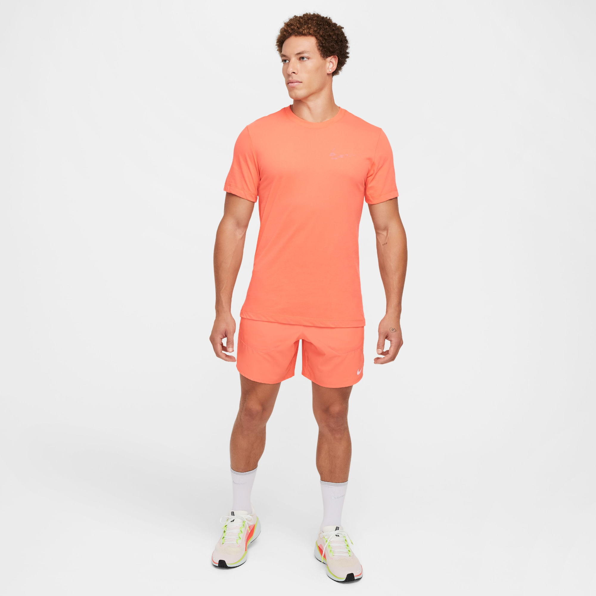 Nike M Nk Df Tee Run Division Fa24 Camiseta Manga Corta multicolor de hombre para correr