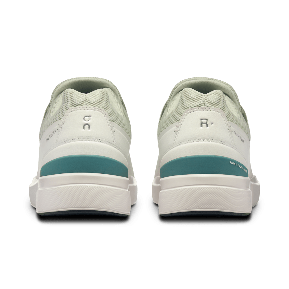 On The Roger Advantage 2 Tenis blanco de hombre lifestyle