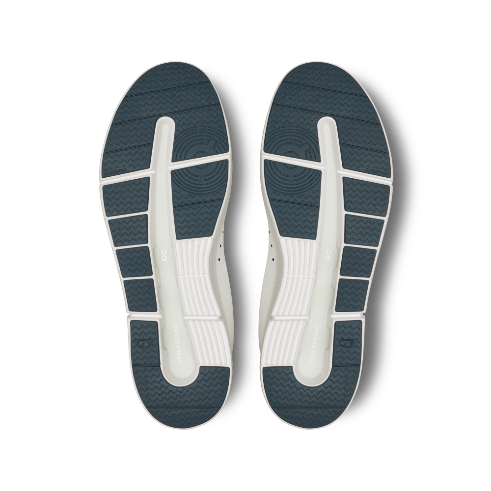 On The Roger Advantage 2 Tenis blanco de hombre lifestyle