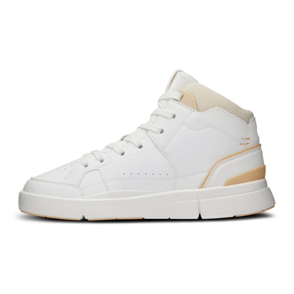 On The Roger Clubhouse Mid 2 Tenis blanco de mujer lifestyle