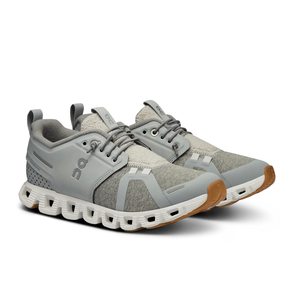 On Cloud 5 Terry Tenis gris de mujer lifestyle