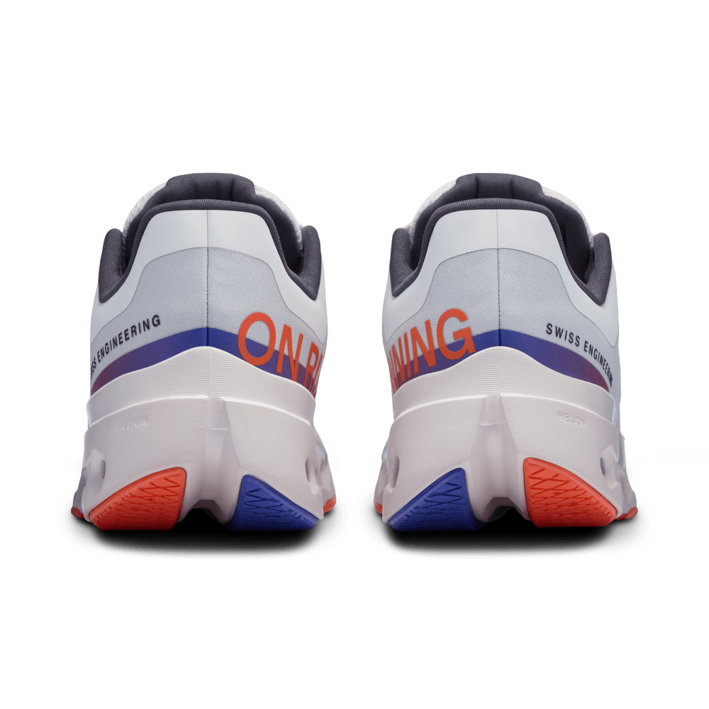 On Cloudsurfer Next 1 Tenis gris de mujer para correr