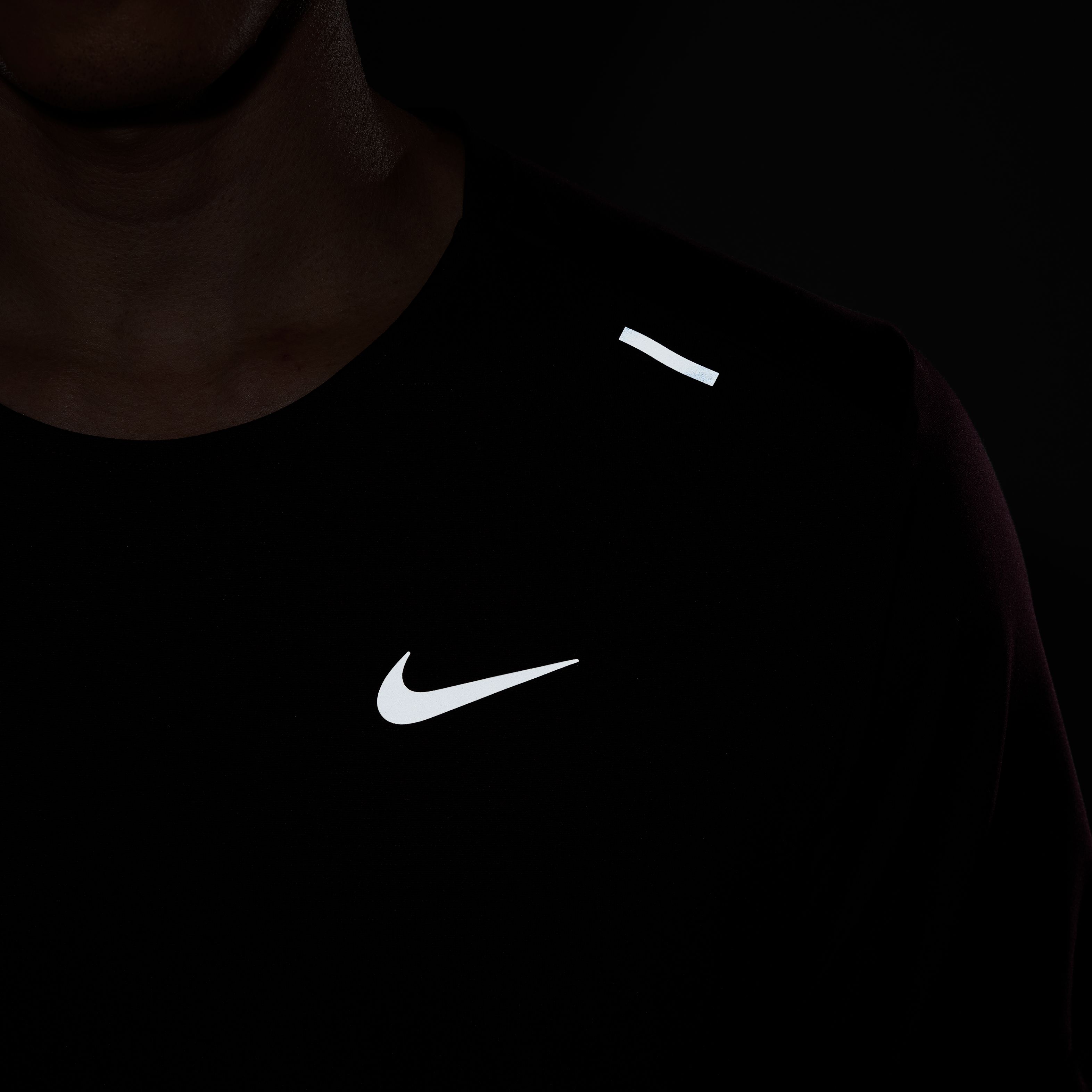 Nike M Nk Df Rise 365 Ss Camiseta Manga Corta rojo de hombre para correr