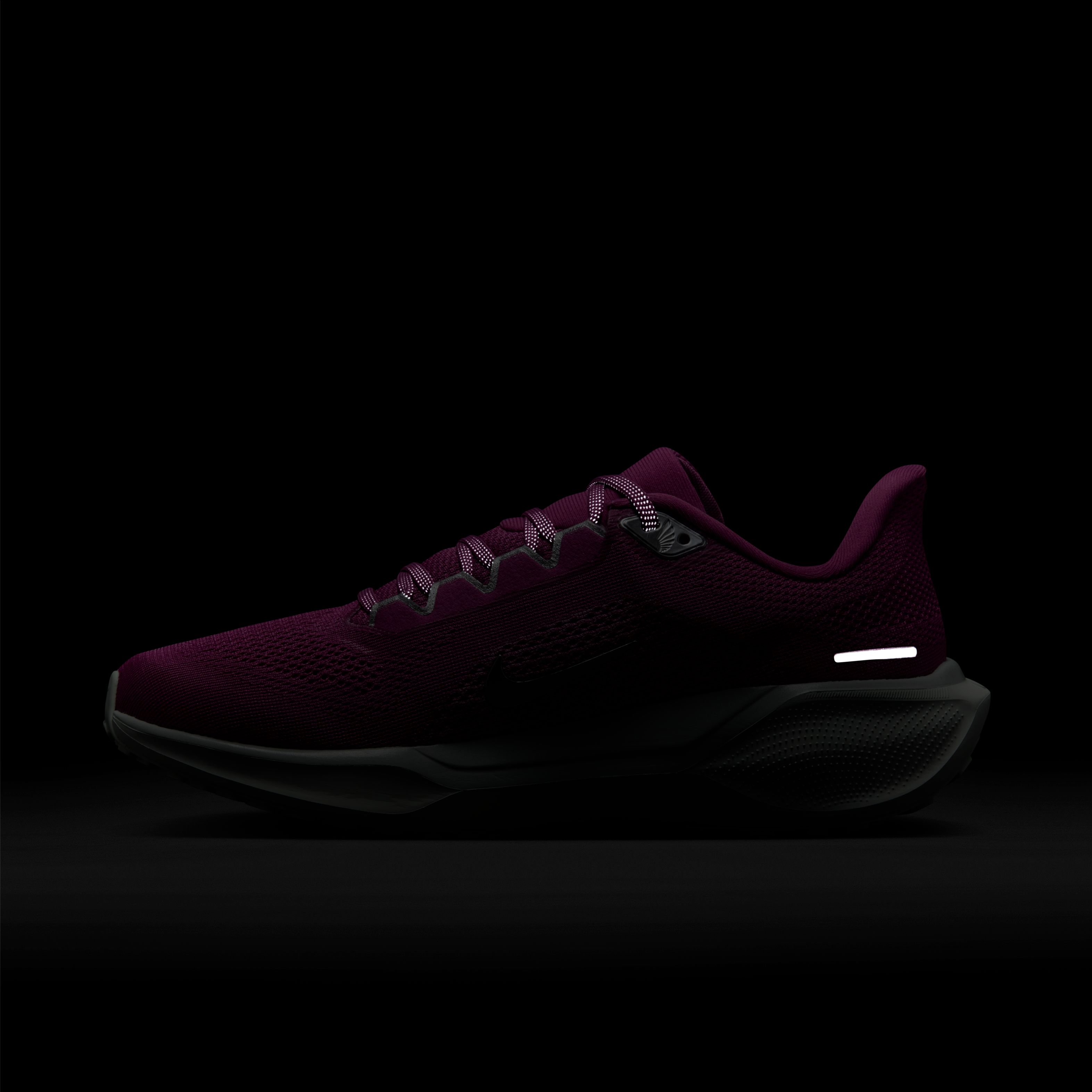 Nike W Air Zoom Pegasus 41 Prm Tenis morado de mujer para correr