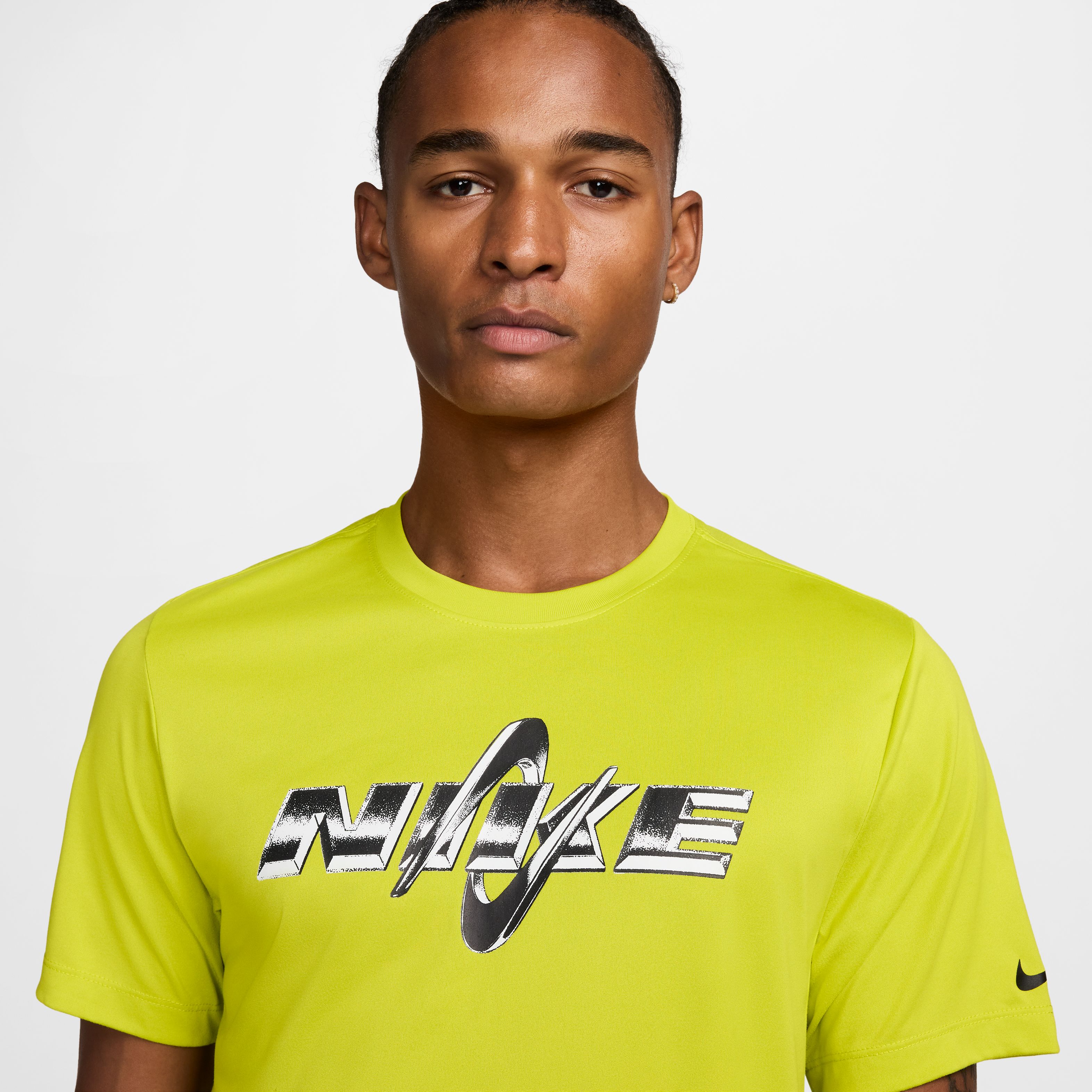 Nike M Nk Df Tee Rlgd Gfx Camiseta Manga Corta verde de hombre para entrenamiento