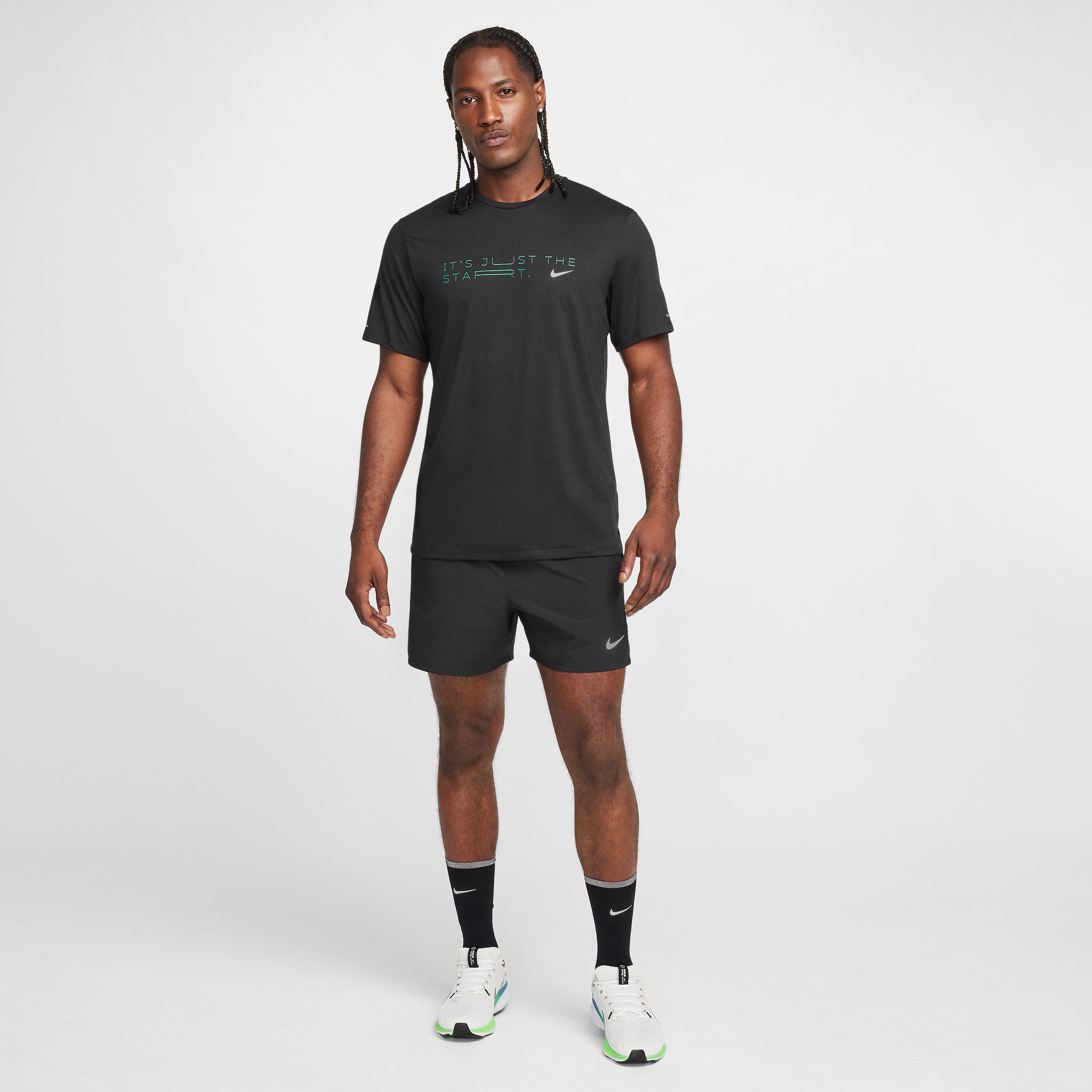Nike M Nk Df Rise 365 Ss Kipchoge Camiseta Manga Corta negro de hombre para correr