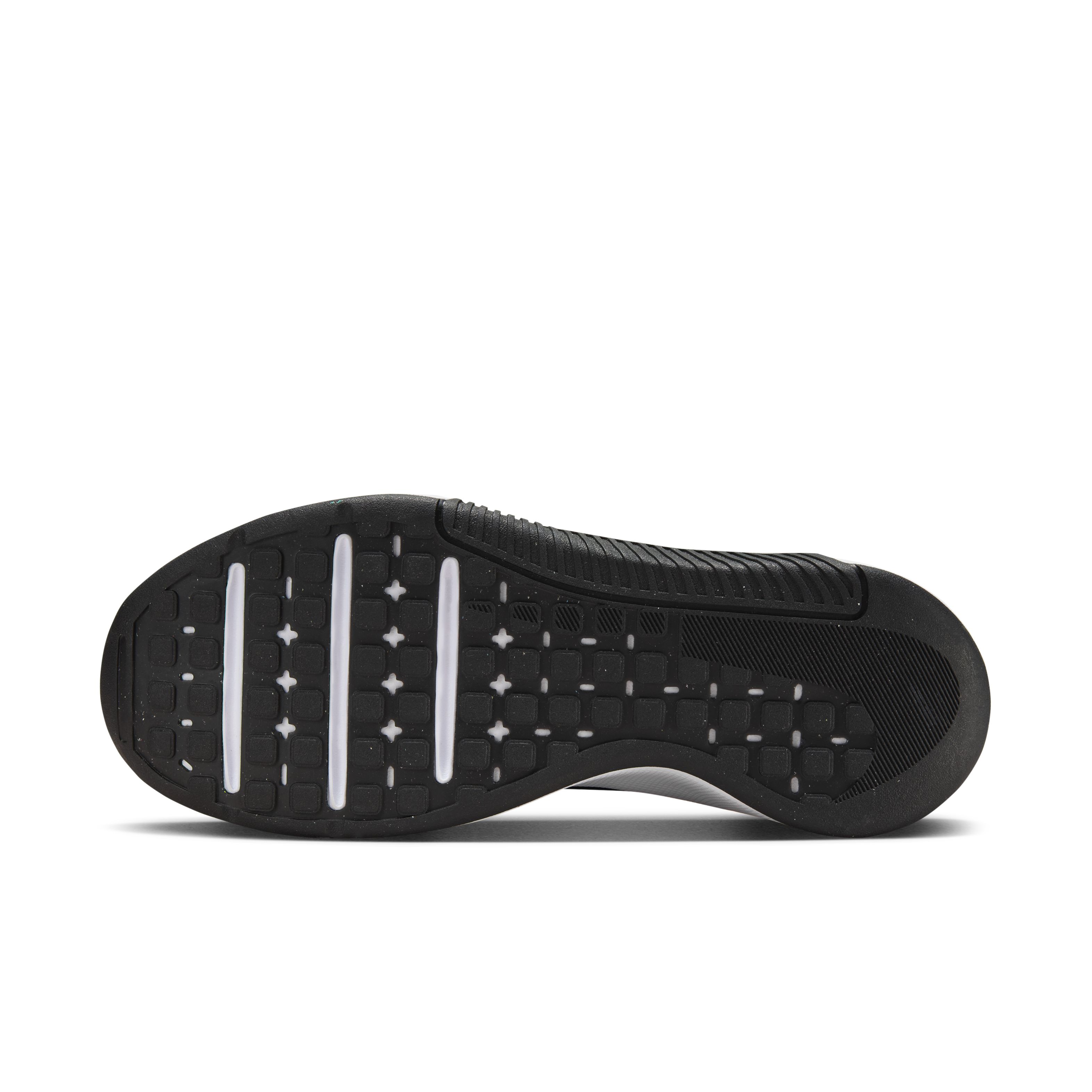 Nike W Nike Mc Trainer 3 Tenis negro de mujer para entrenamiento