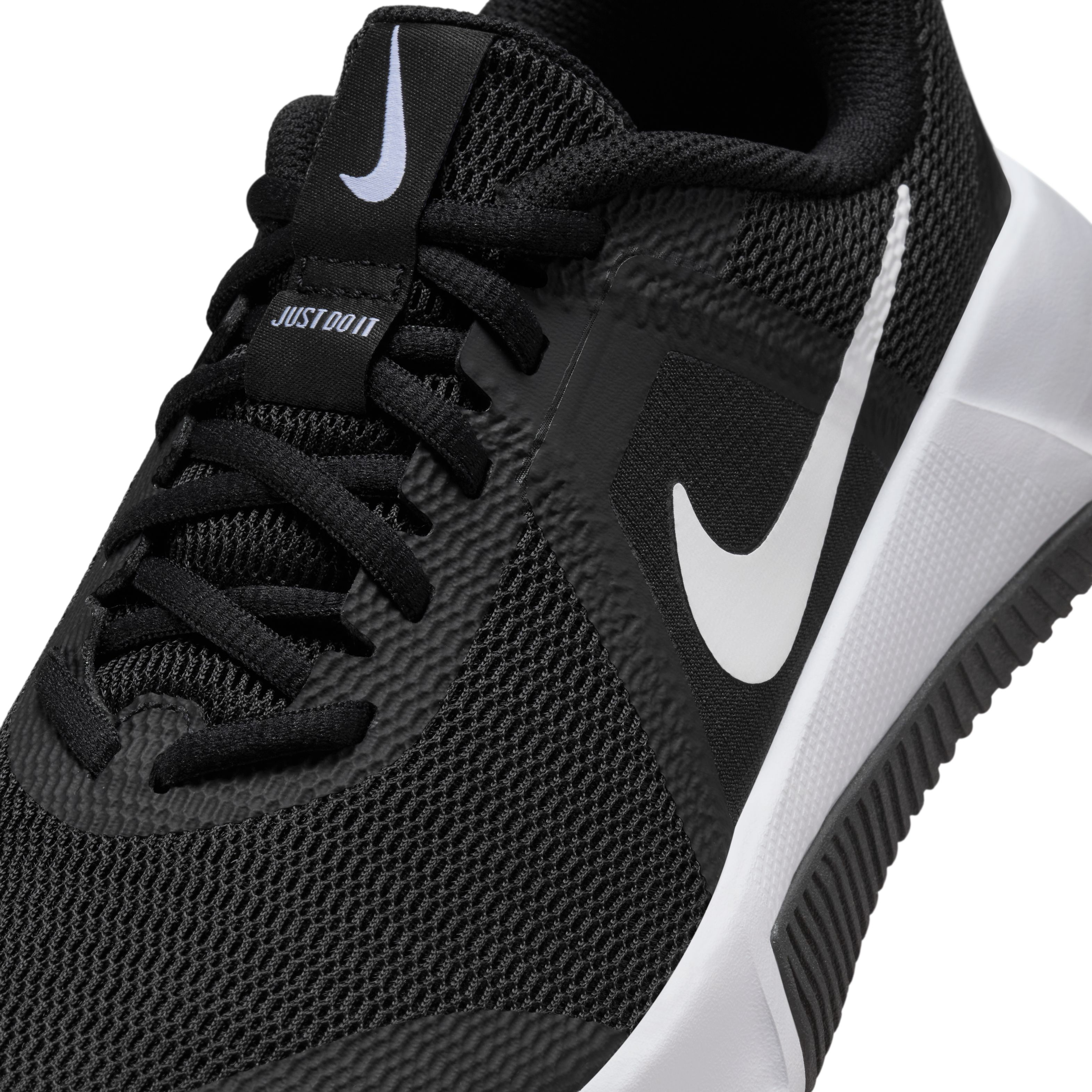 Nike W Nike Mc Trainer 3 Tenis negro de mujer para entrenamiento