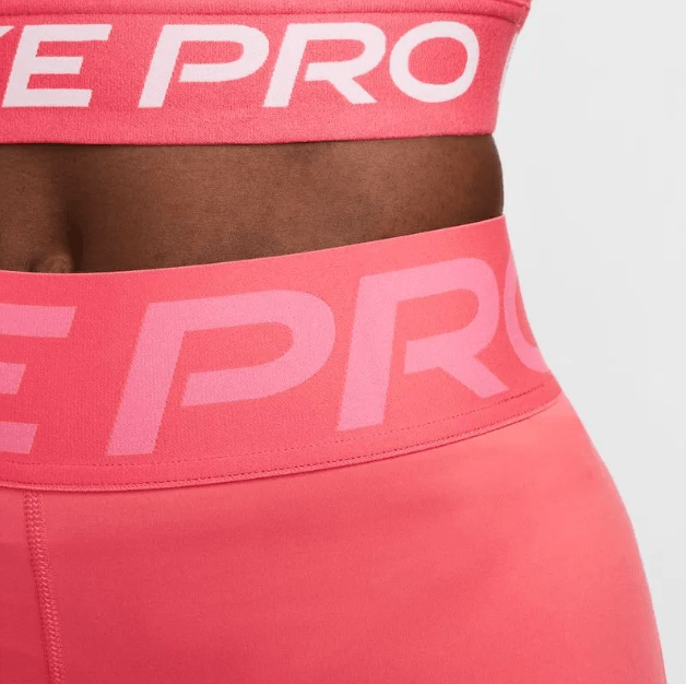 Nike W Np Sculpt Df Hr 3In Short Licra rosado de mujer para entrenamiento