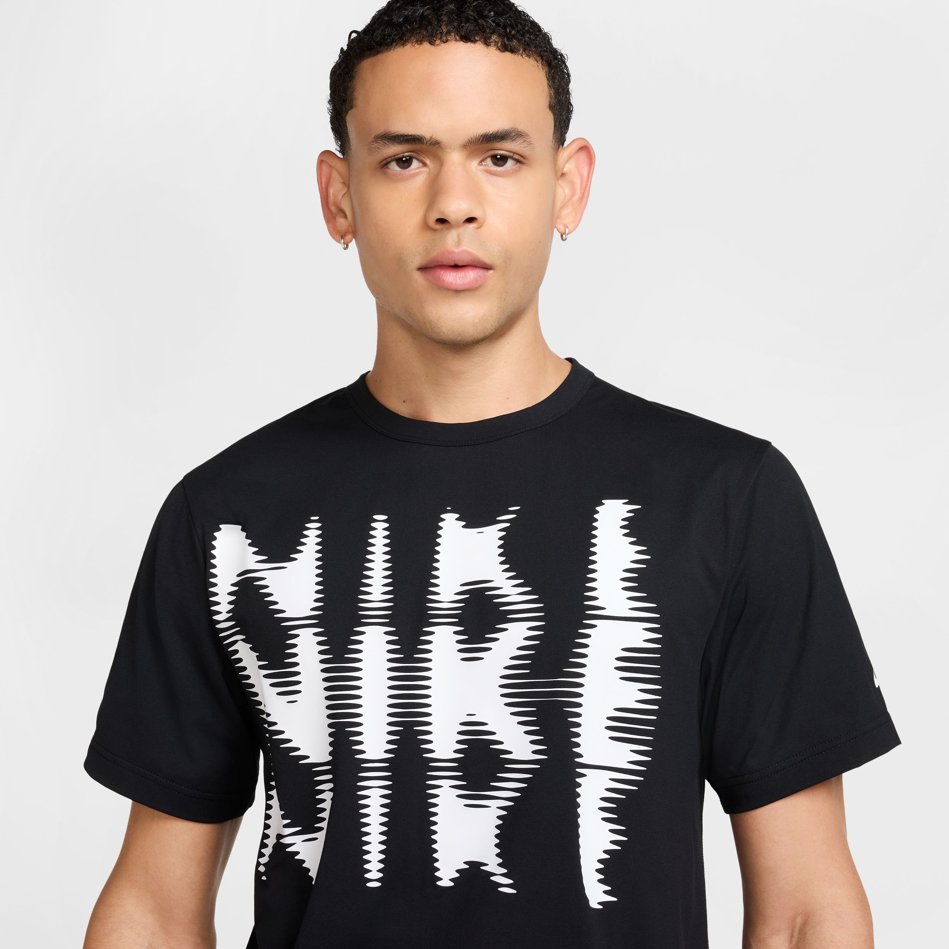 Nike M Nk Df Uv Hyverse Ss Swoosh Camiseta Manga Corta negro de hombre para entrenamiento