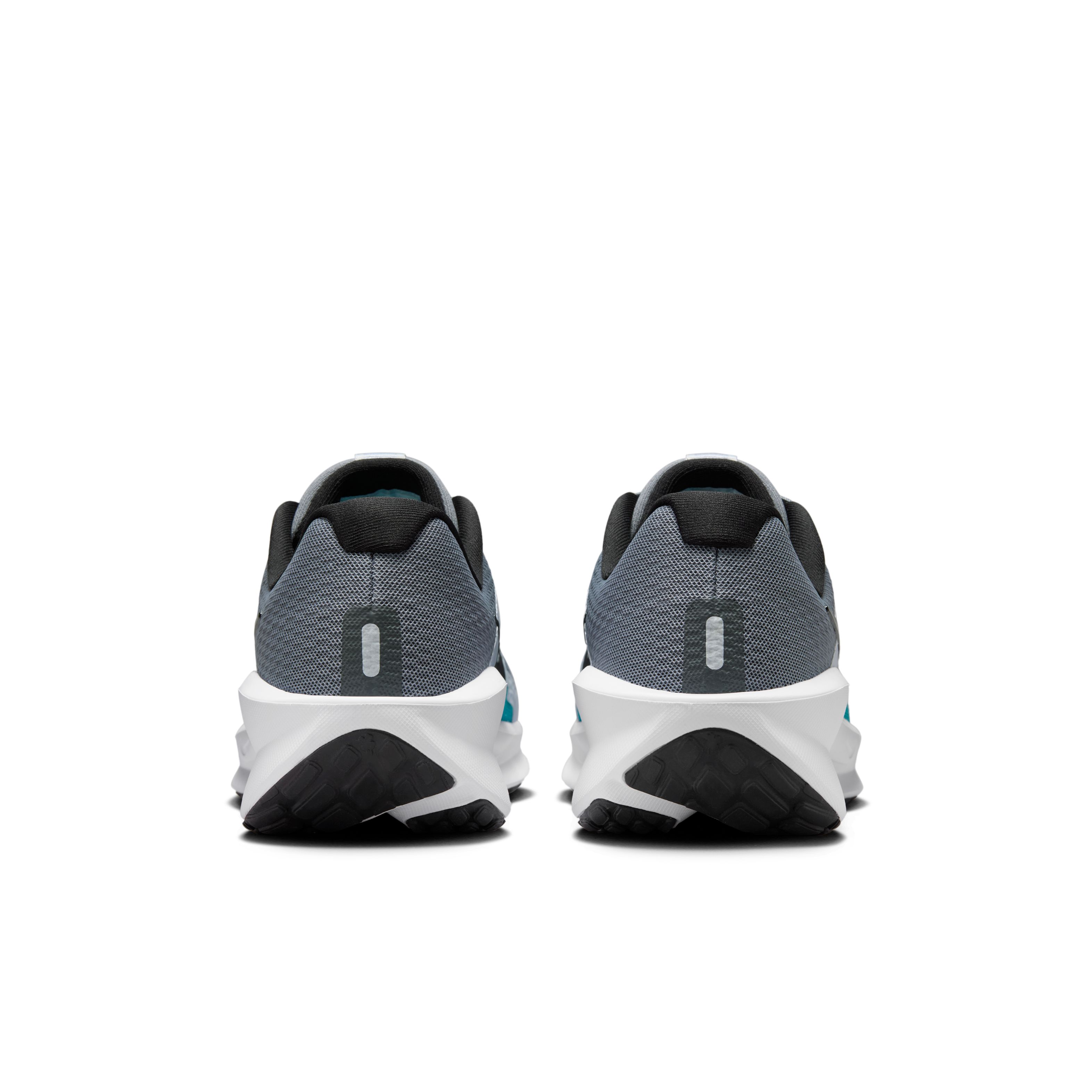 Nike Downshifter 13 Tenis gris de hombre para correr