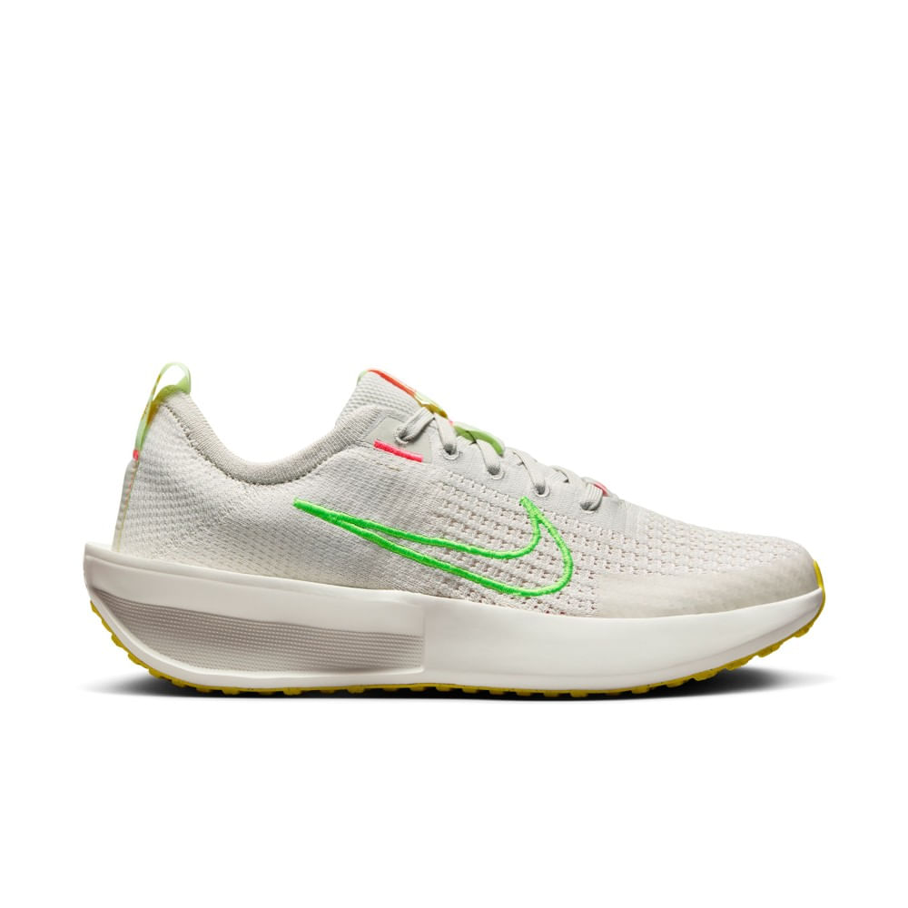 Nike W Nike Interact Run Tenis negro de mujer para correr