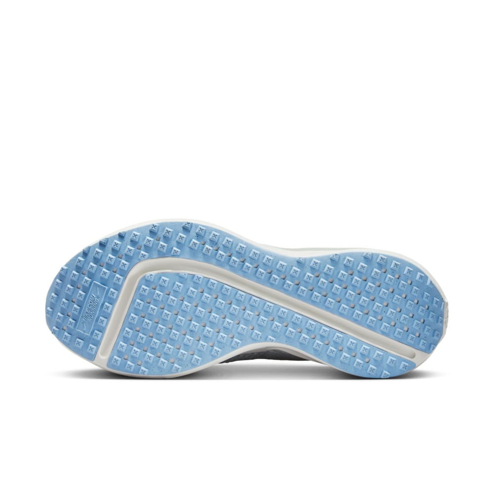 Nike W Nike Interact Run Tenis gris de mujer para correr