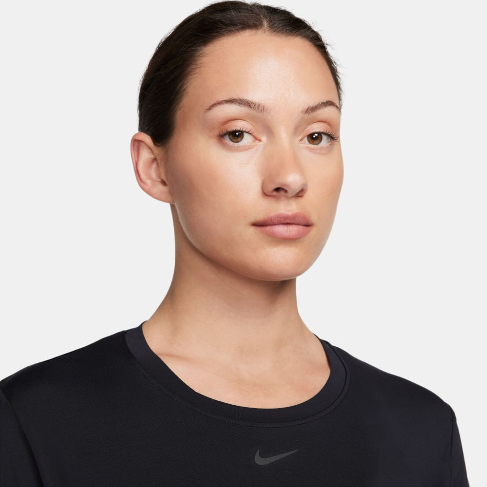 Nike W Nk One Classic Df Ss Top Camiseta Manga Corta negro de mujer para entrenamiento