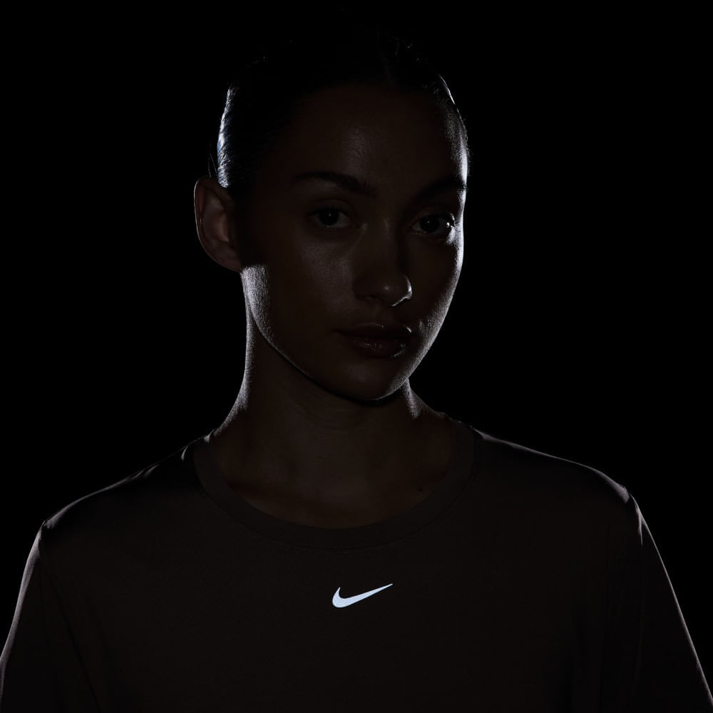 Nike W Nk One Classic Df Ss Top Camiseta Manga Corta cafe de mujer para entrenamiento