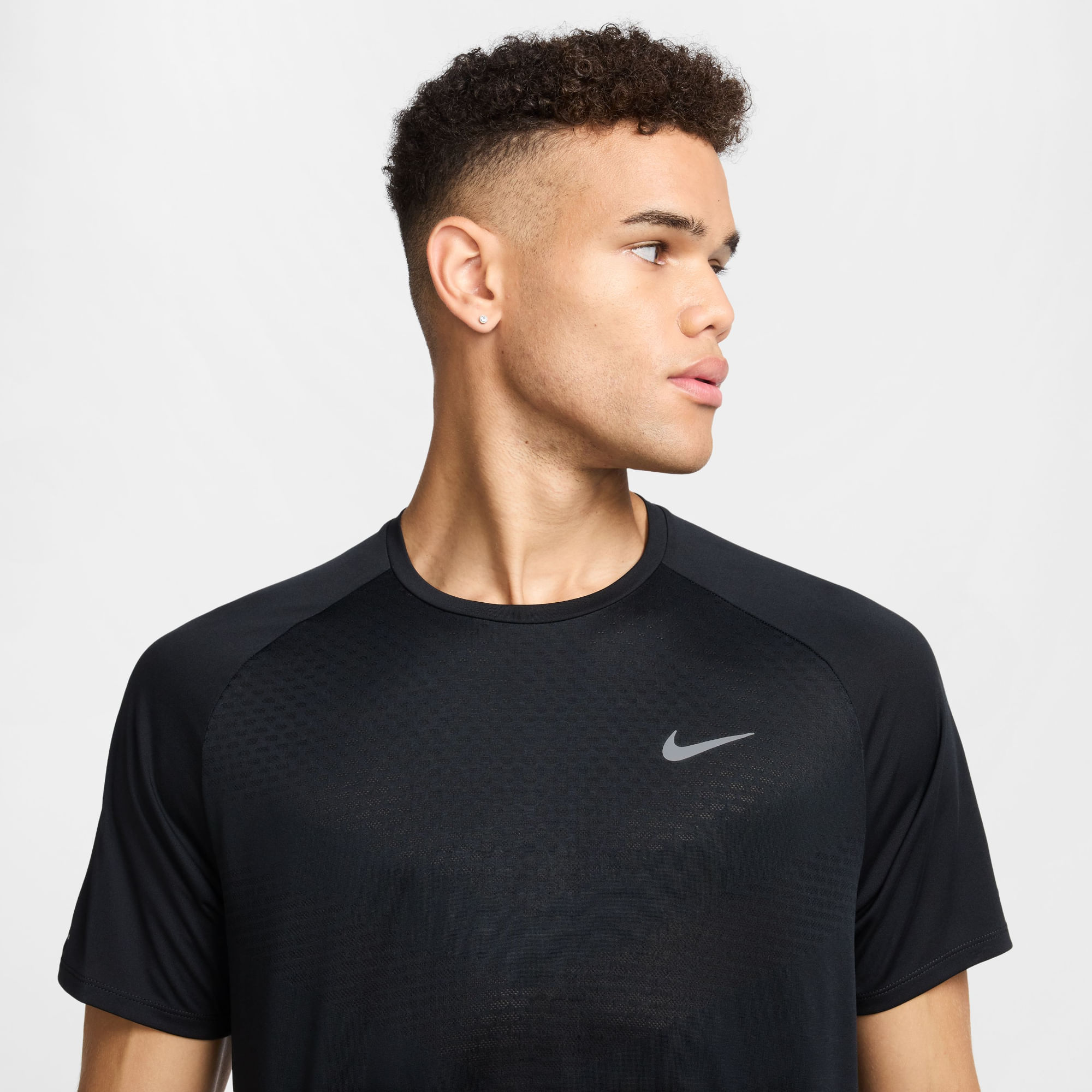 Nike M Nk Dfadv Stride Ss Top Camiseta Manga Corta negro de hombre para correr