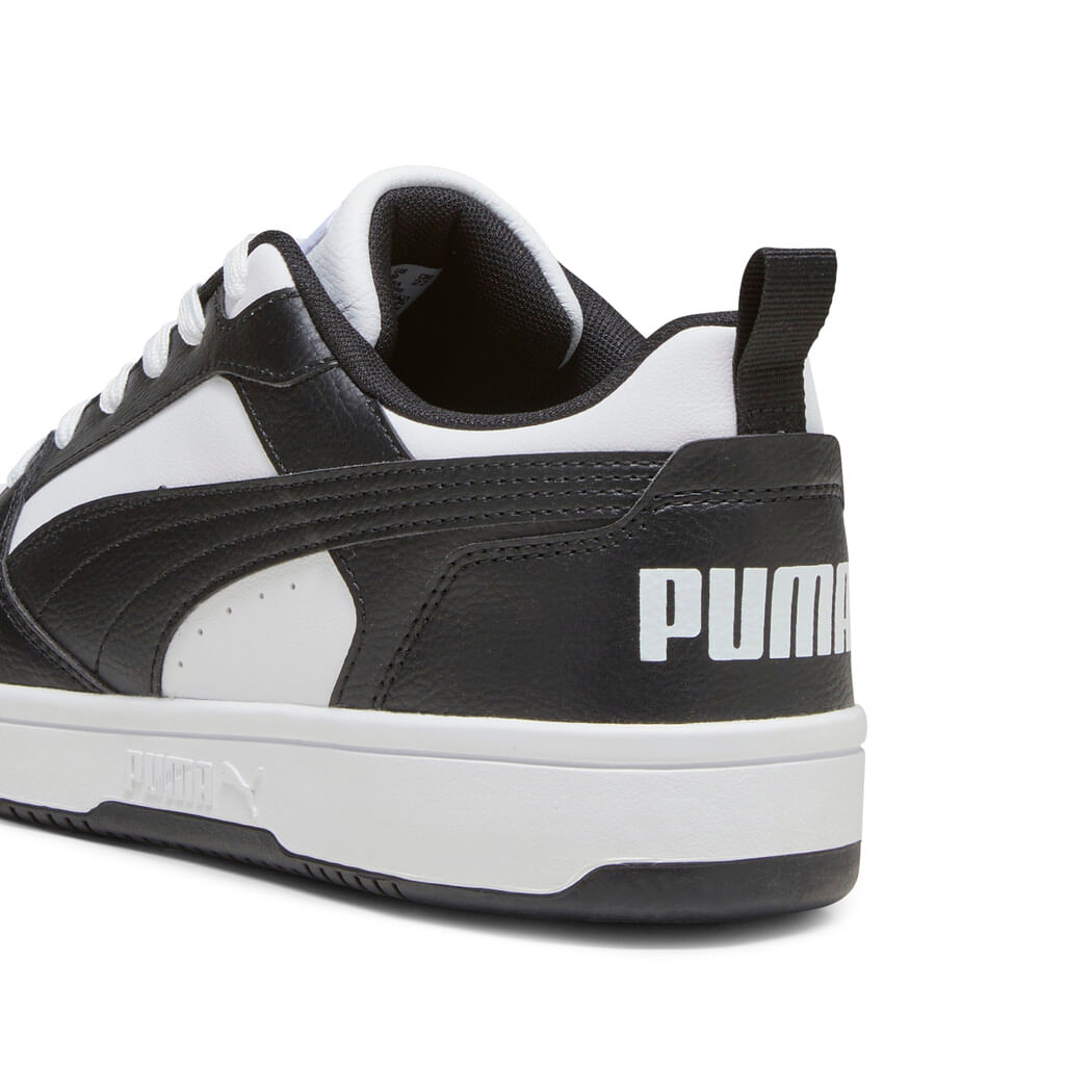 Puma Rebound V6 Low Tenis blanco de hombre lifestyle