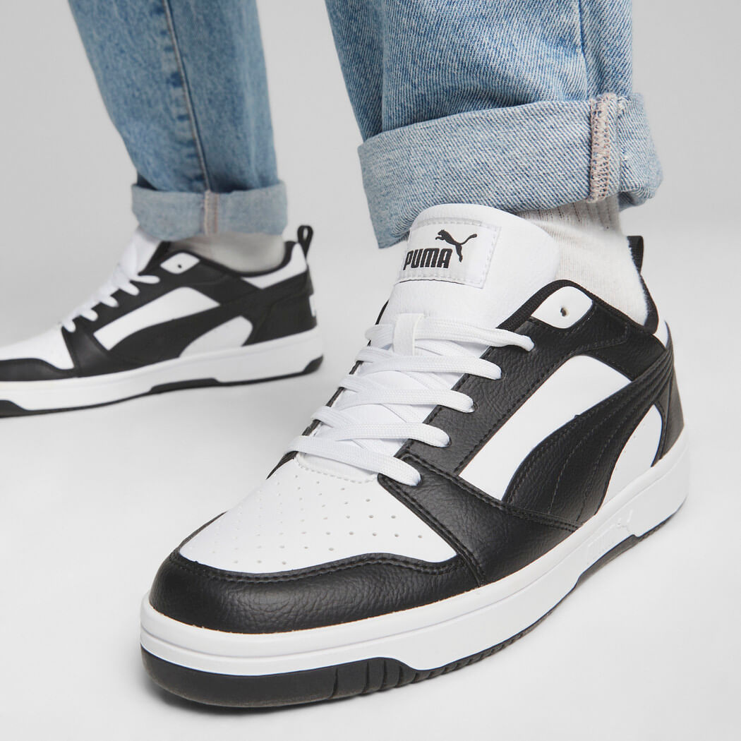 Puma Rebound V6 Low Tenis blanco de hombre lifestyle