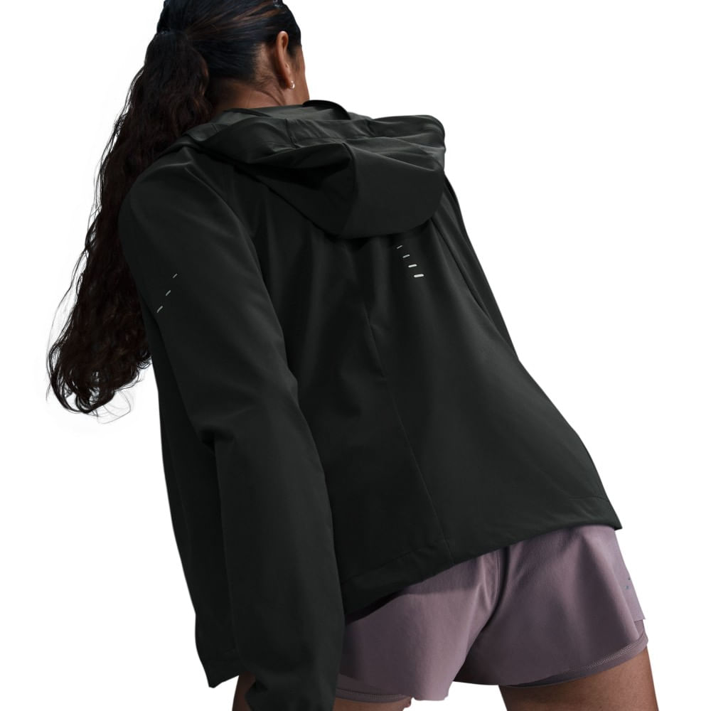 Nike W Nk Swift Rpl Pkbl Jkt Chaqueta negro de mujer para correr