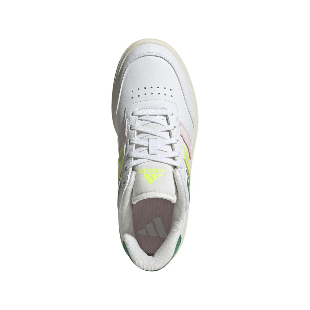 Adidas Courtblock blanco de mujer lifestyle