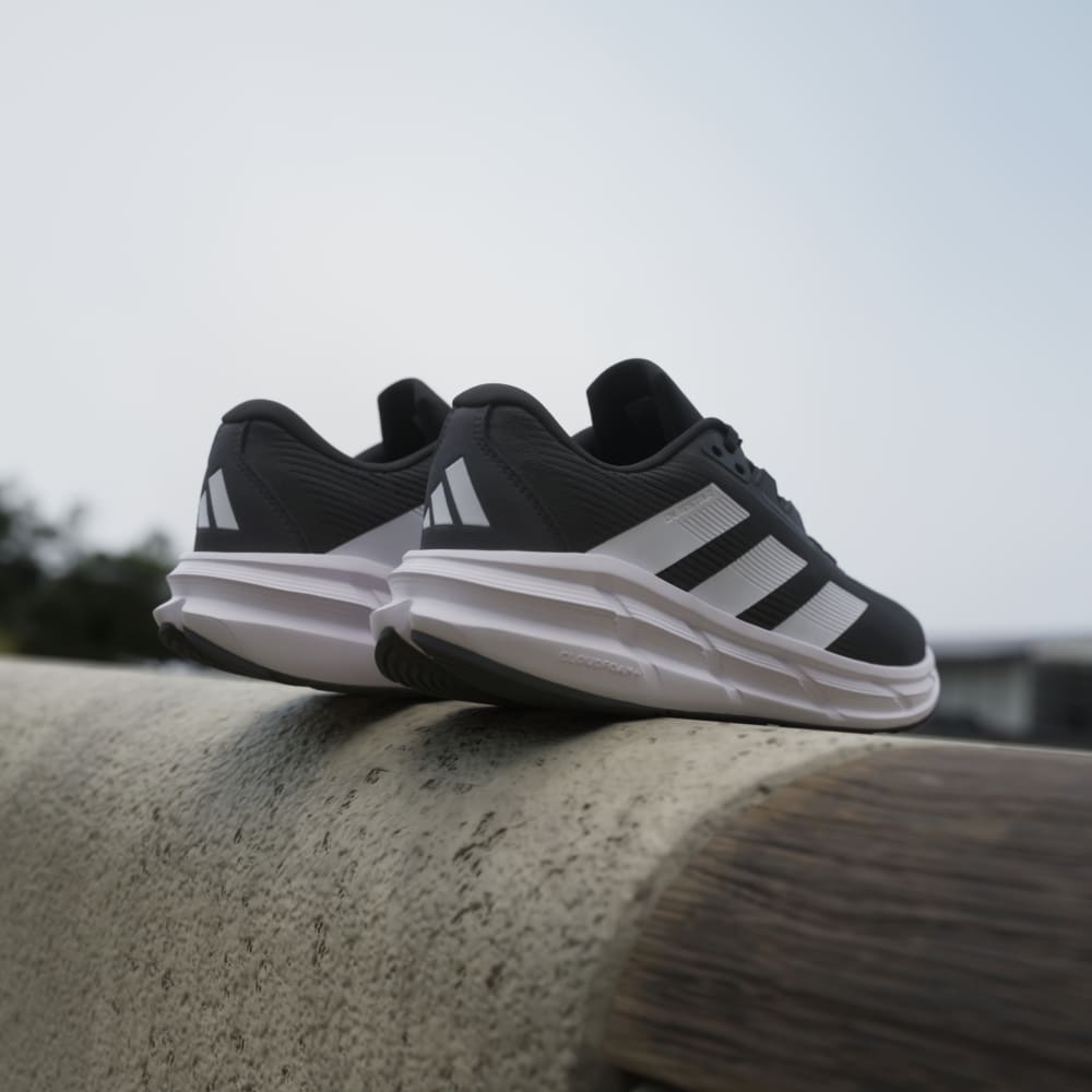 Adidas Tenis Questar 3 negro de hombre para correr