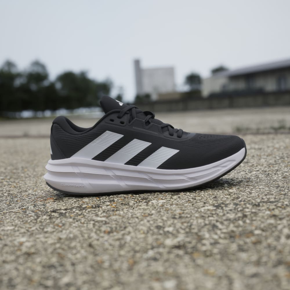 Adidas Tenis Questar 3 negro de hombre para correr