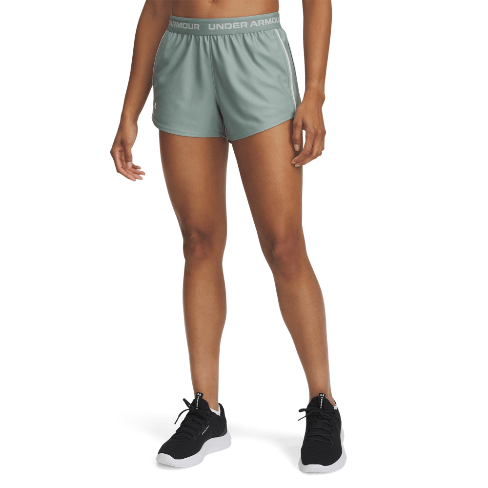 UA H Play Up Shorts Pantaloneta verde de mujer para entrenamiento