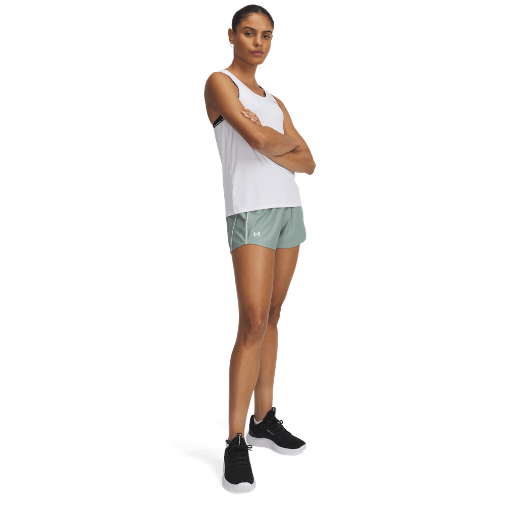 UA H Play Up Shorts Pantaloneta verde de mujer para entrenamiento