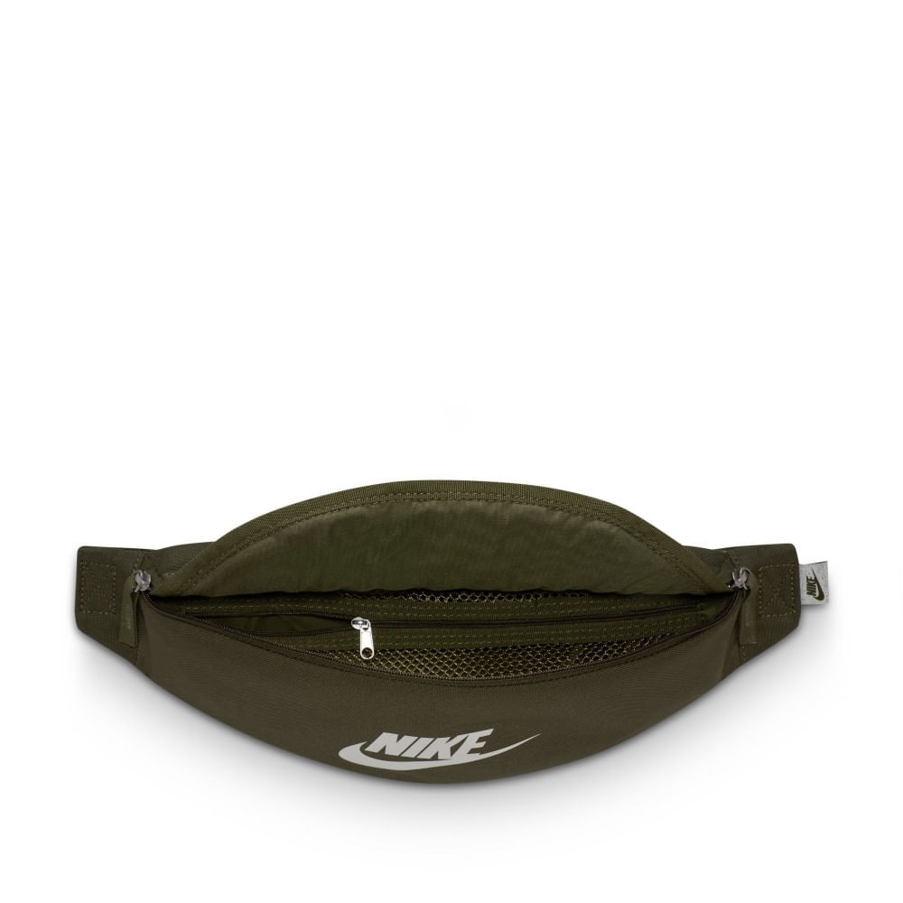 Nike Nk Heritage Waistpack Canguro verde de hombre lifestyle