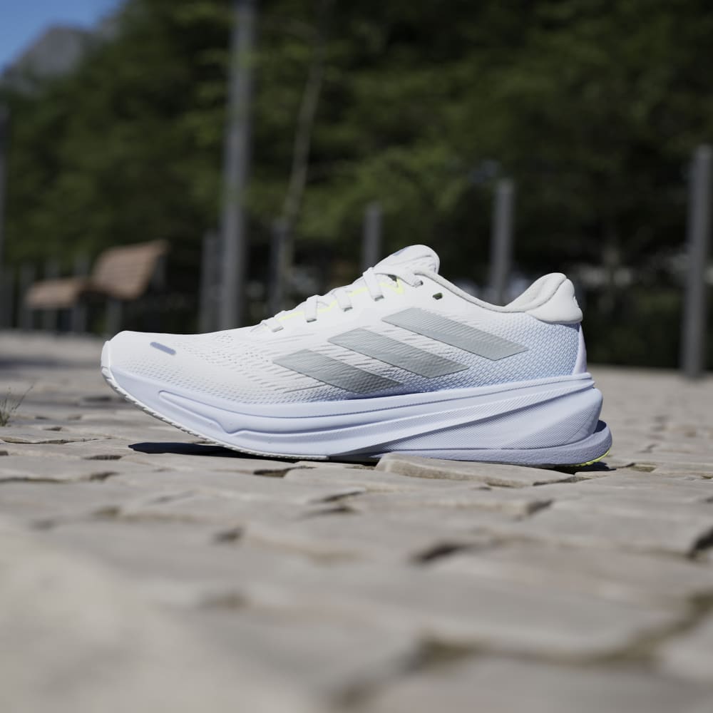 Adidas Tenis Supernova Rise 2 gris de mujer para correr