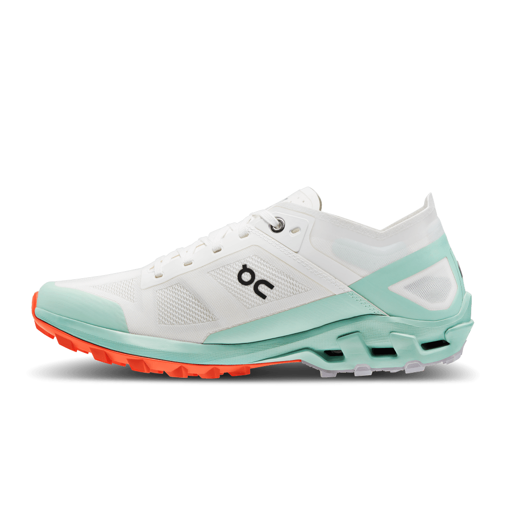 On Cloudventure Peak Tenis blanco de mujer para outdoor