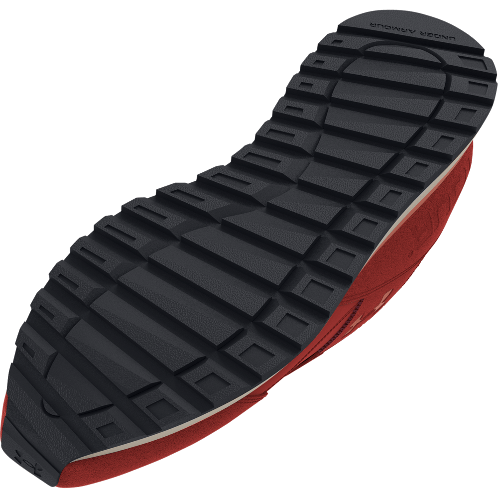 UA Essential Runner Tenis naranja de hombre lifestyle