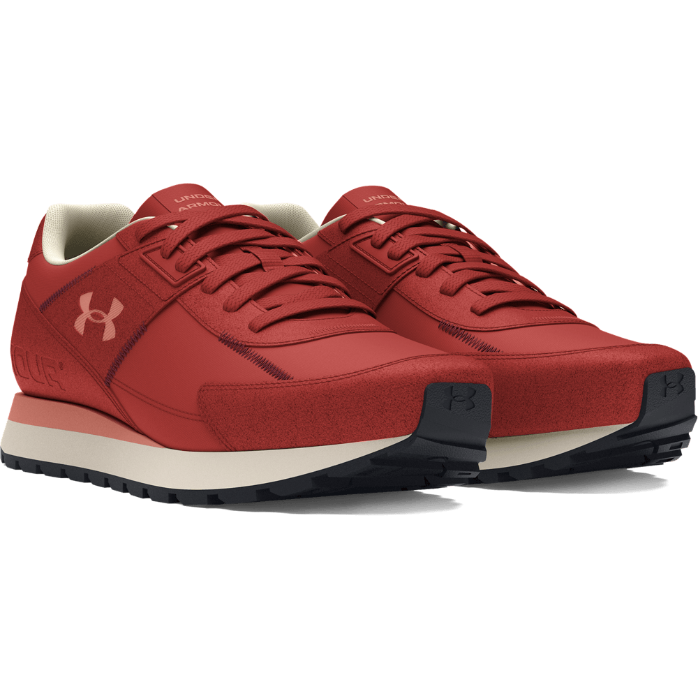 UA Essential Runner Tenis naranja de hombre lifestyle