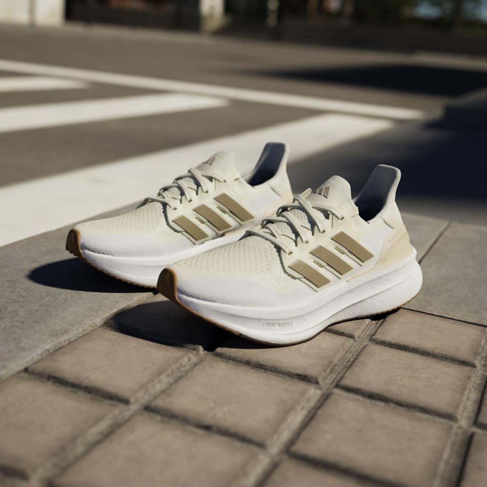 Adidas Tenis Ultraboost 5 verde de mujer para correr