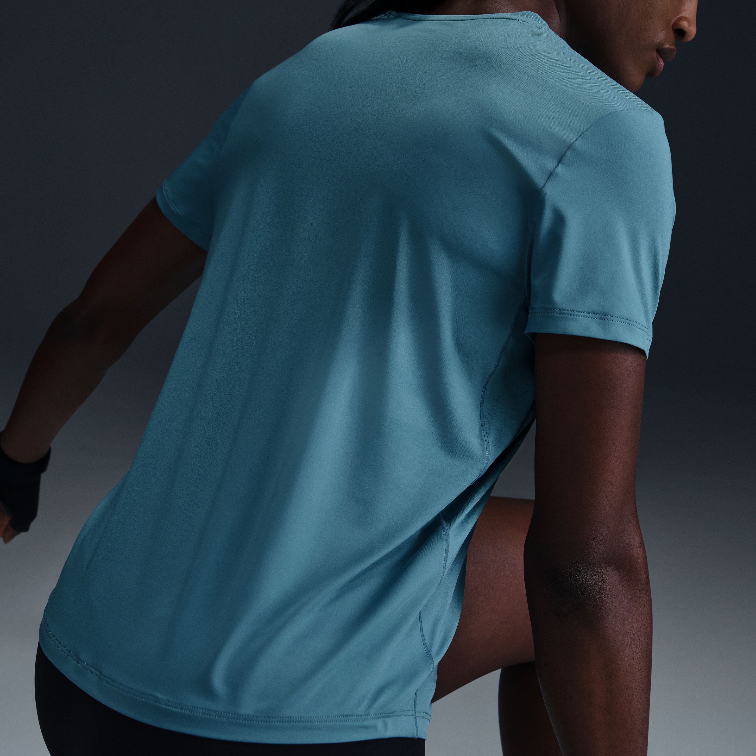 Nike W Nk One Classic Df Ss Top Camiseta Manga Corta azul de mujer para entrenamiento