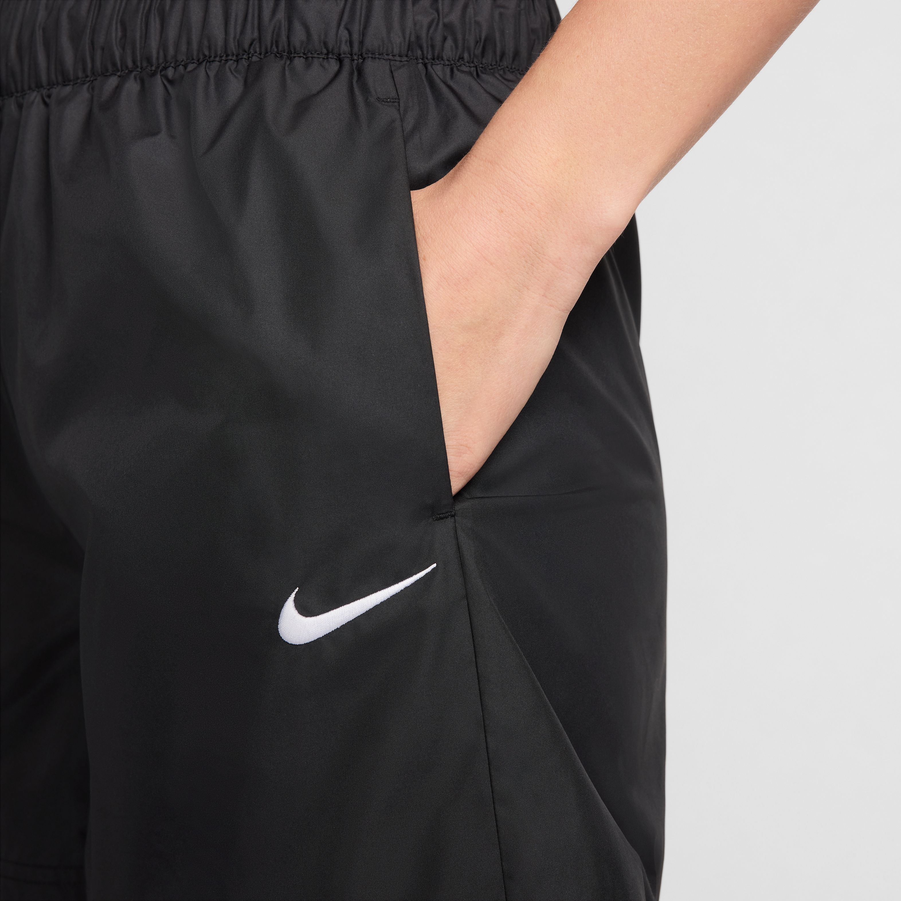 Nike W Nsw Essntl Rpl Wvn Mr Short Pantaloneta blanco de mujer lifestyle
