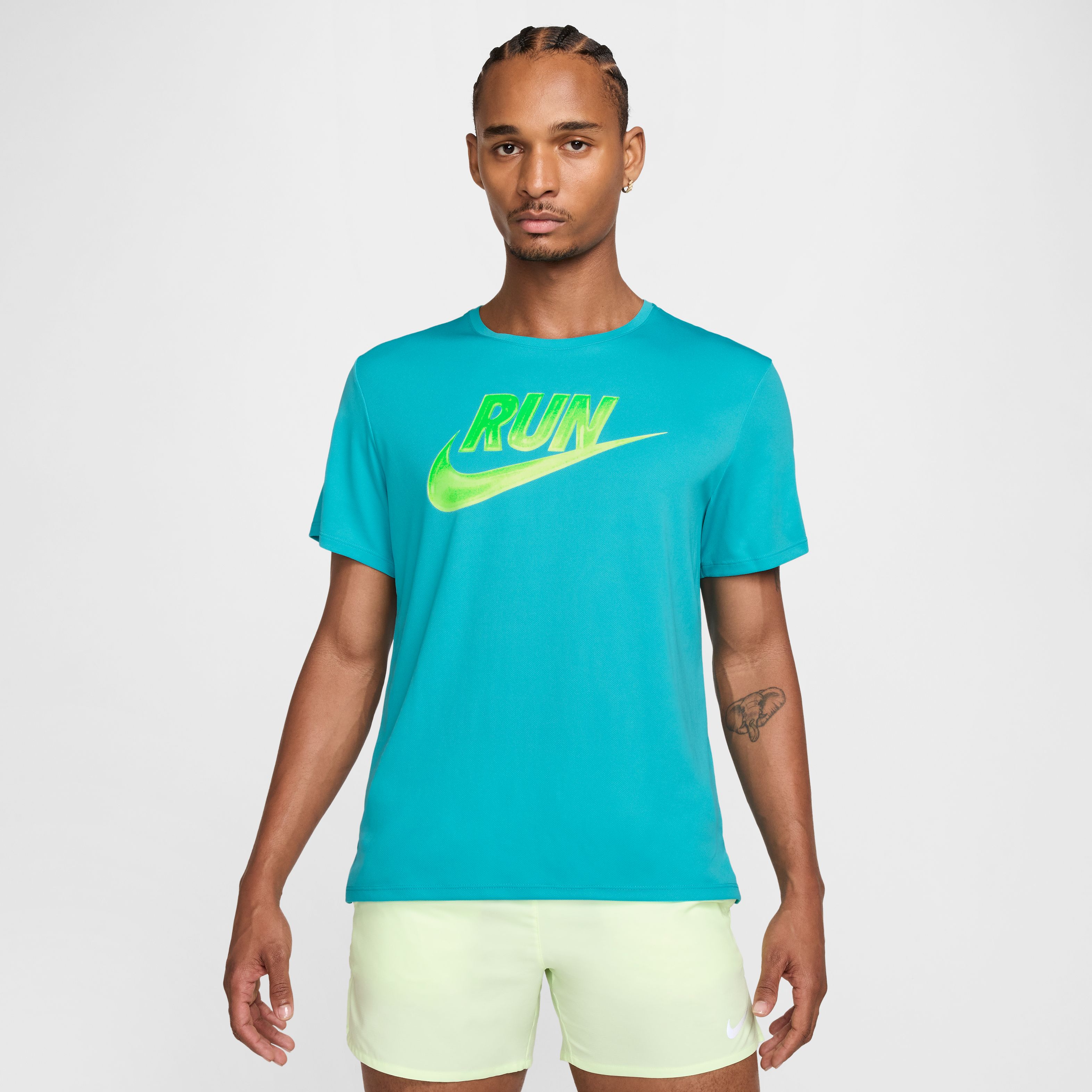 Nike M Nk Run Energy Miler Ss Top Camiseta Manga Corta verde de hombre para correr
