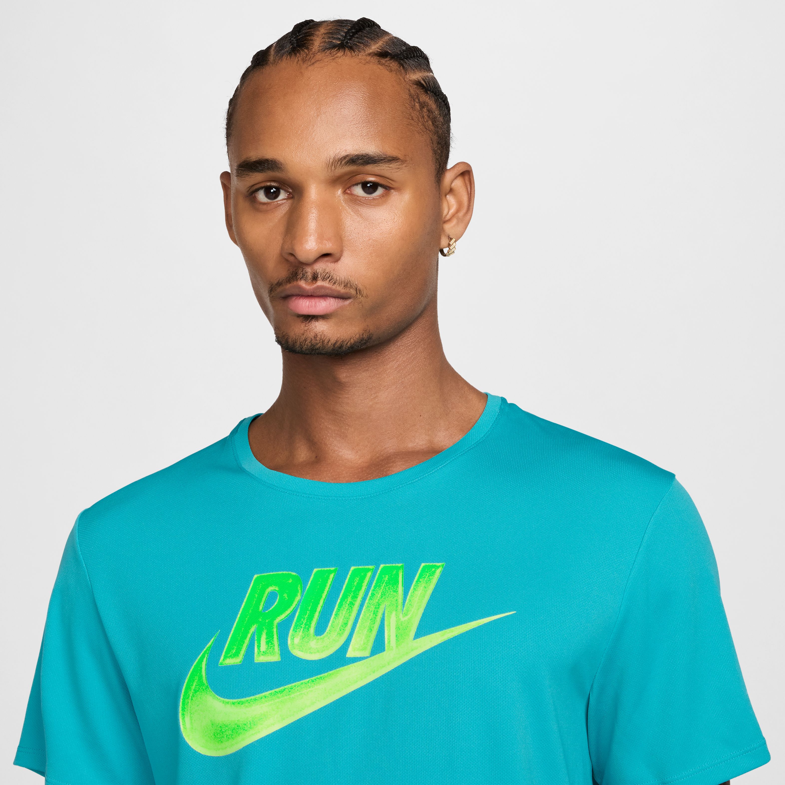 Nike M Nk Run Energy Miler Ss Top Camiseta Manga Corta verde de hombre para correr